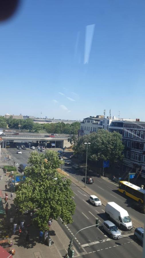 Isas Hostel Берлин Экстерьер фото